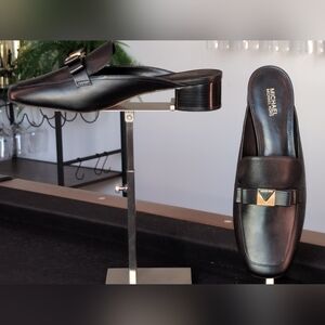 Michael Kors Caroline Black Leather Mule Slip On Shoe 8M